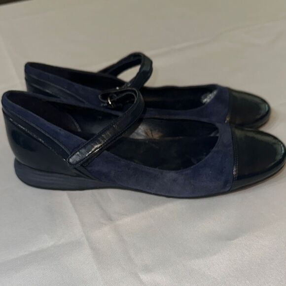 Cole Haan Grand OS Navy Blue Suede/Patten Leather Mary Jane’s Size 7 - Picture 3 of 9